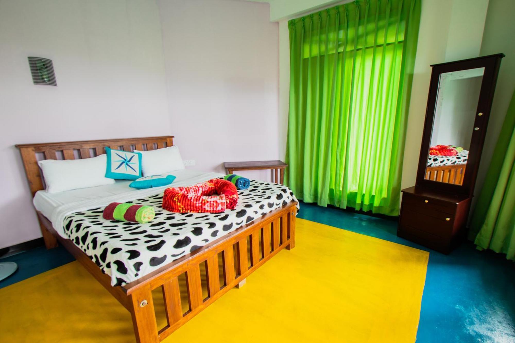 The Sunshine Ella Apartment Exterior foto