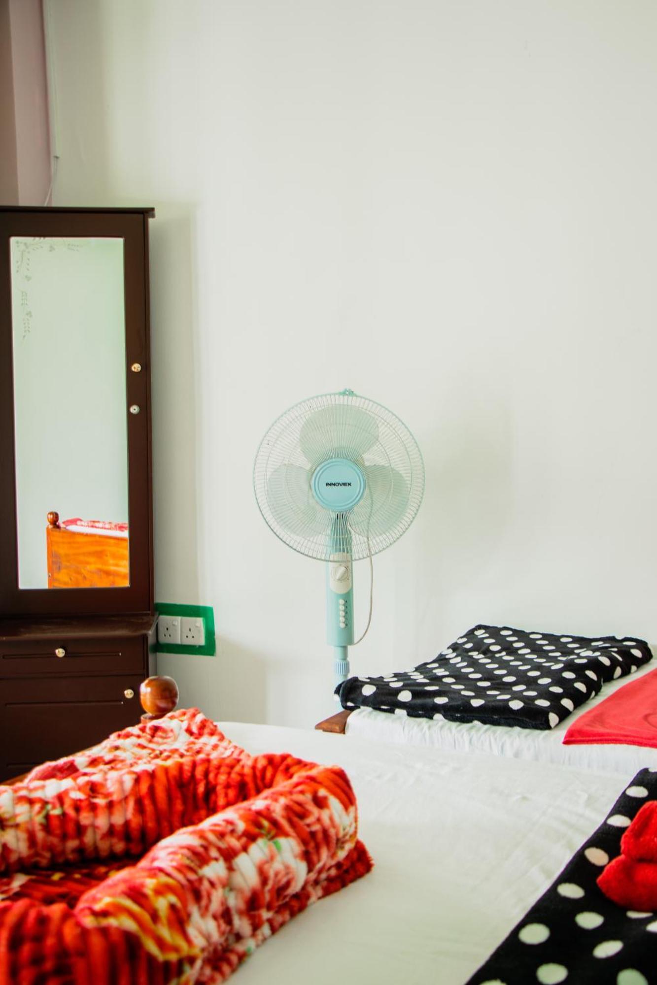 The Sunshine Ella Apartment Exterior foto